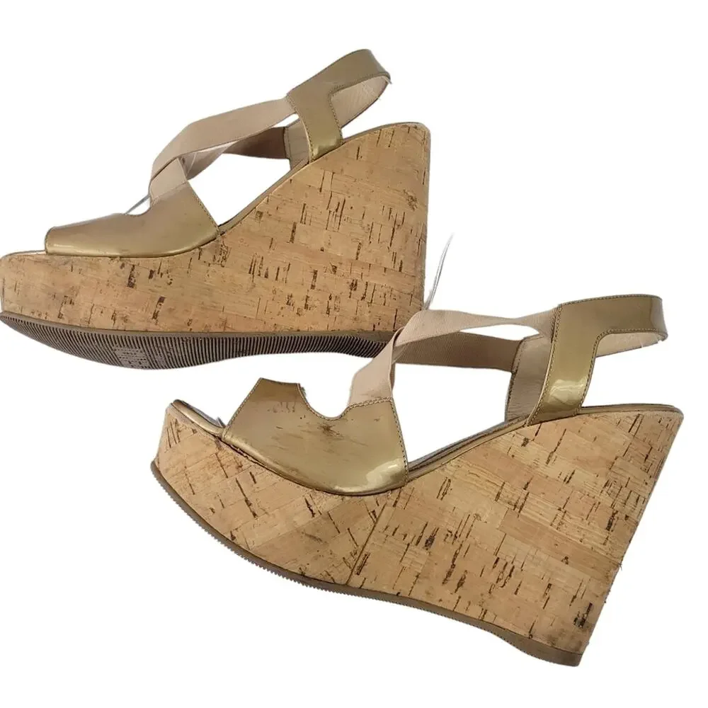 Fendi Neutrals Patent Leather Wedge Platform Sandals IT 38 (8 Women) Gold Tan